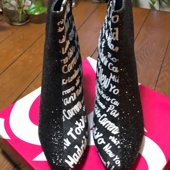 Booties - Picture 4 of 6